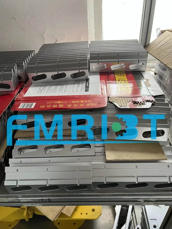 Держатель Epiroc 3128 3083 37